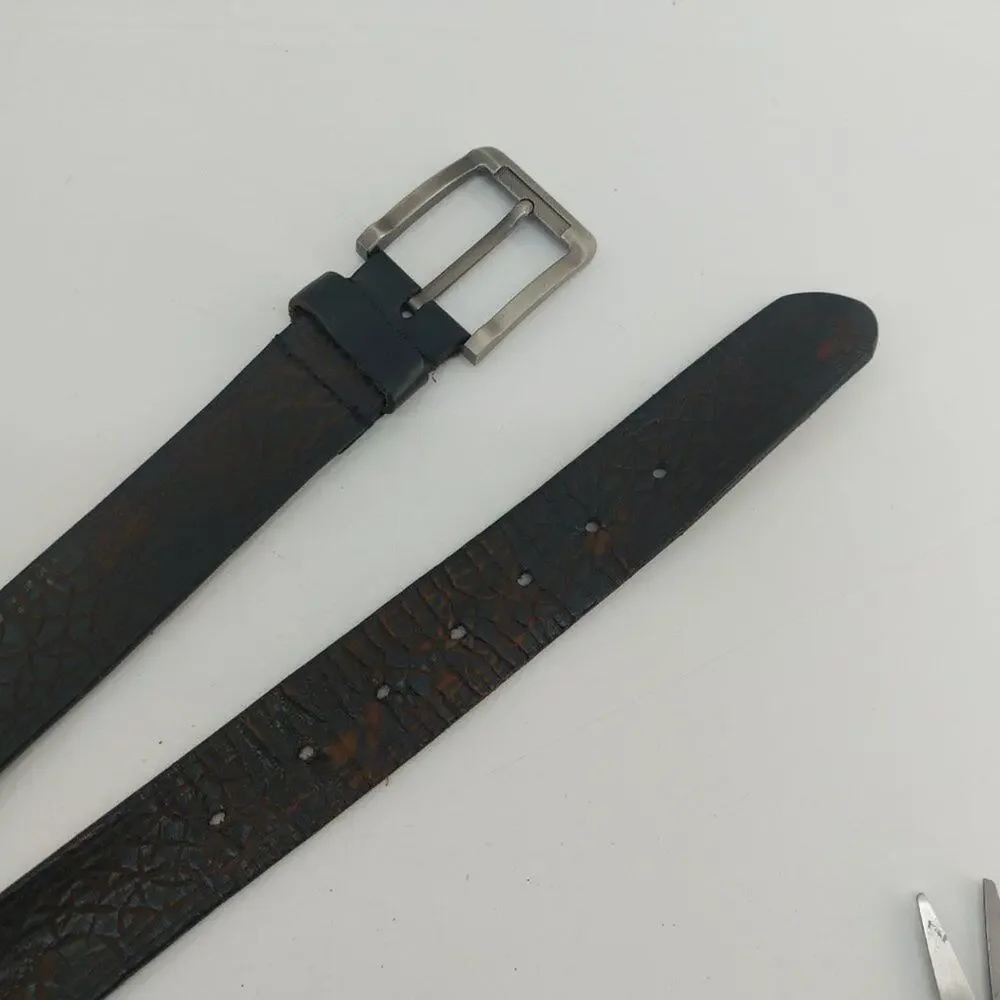 Men's Brown Leather Belt Skulls Embossed Size 46 Silver Tone Single Prong Buckle